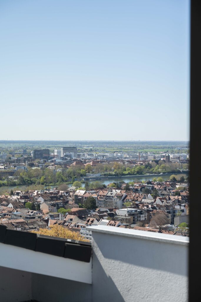 Ausblick von der Dachterrasse über Heidelberg